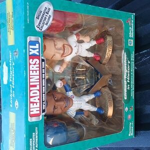 NWT HEADLINERS XL McGwire & Sosa